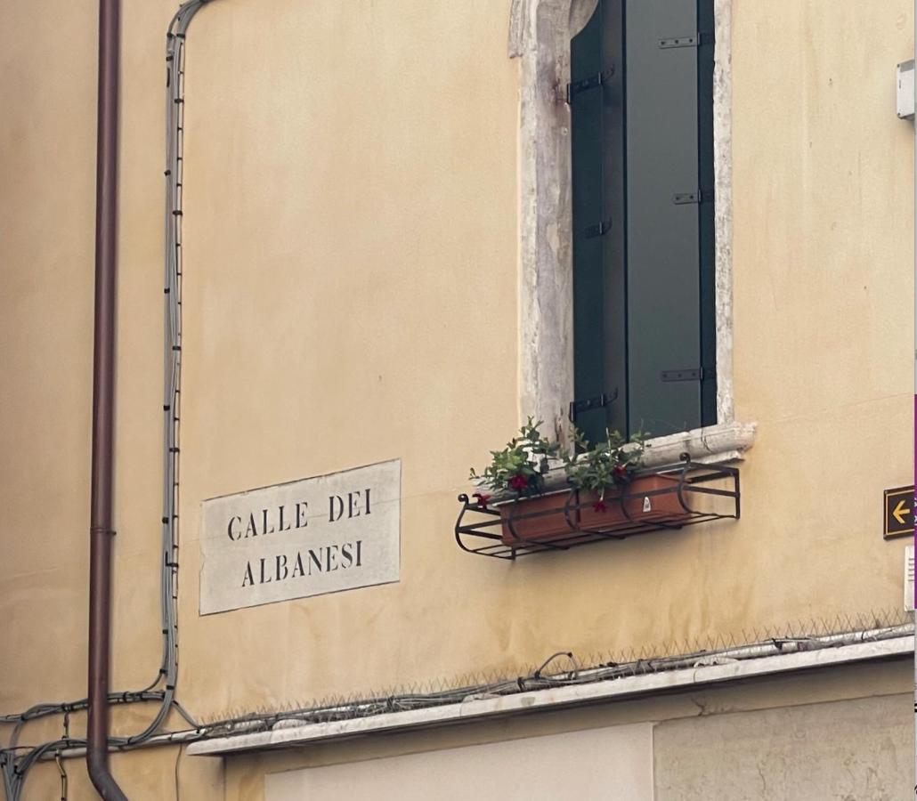 Ca' Ai Sospiri Venetië
