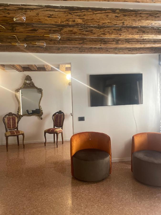Ca' Ai Sospiri Appartement