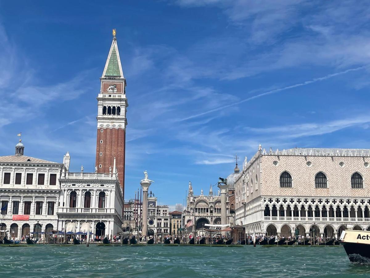 Ca' Ai Sospiri Appartement